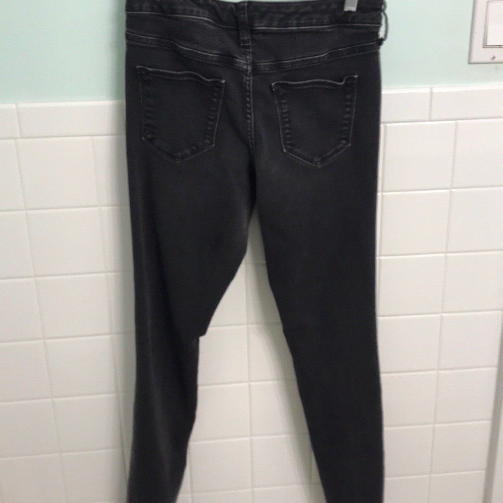 Black Jeans - Picture 2 of 2
